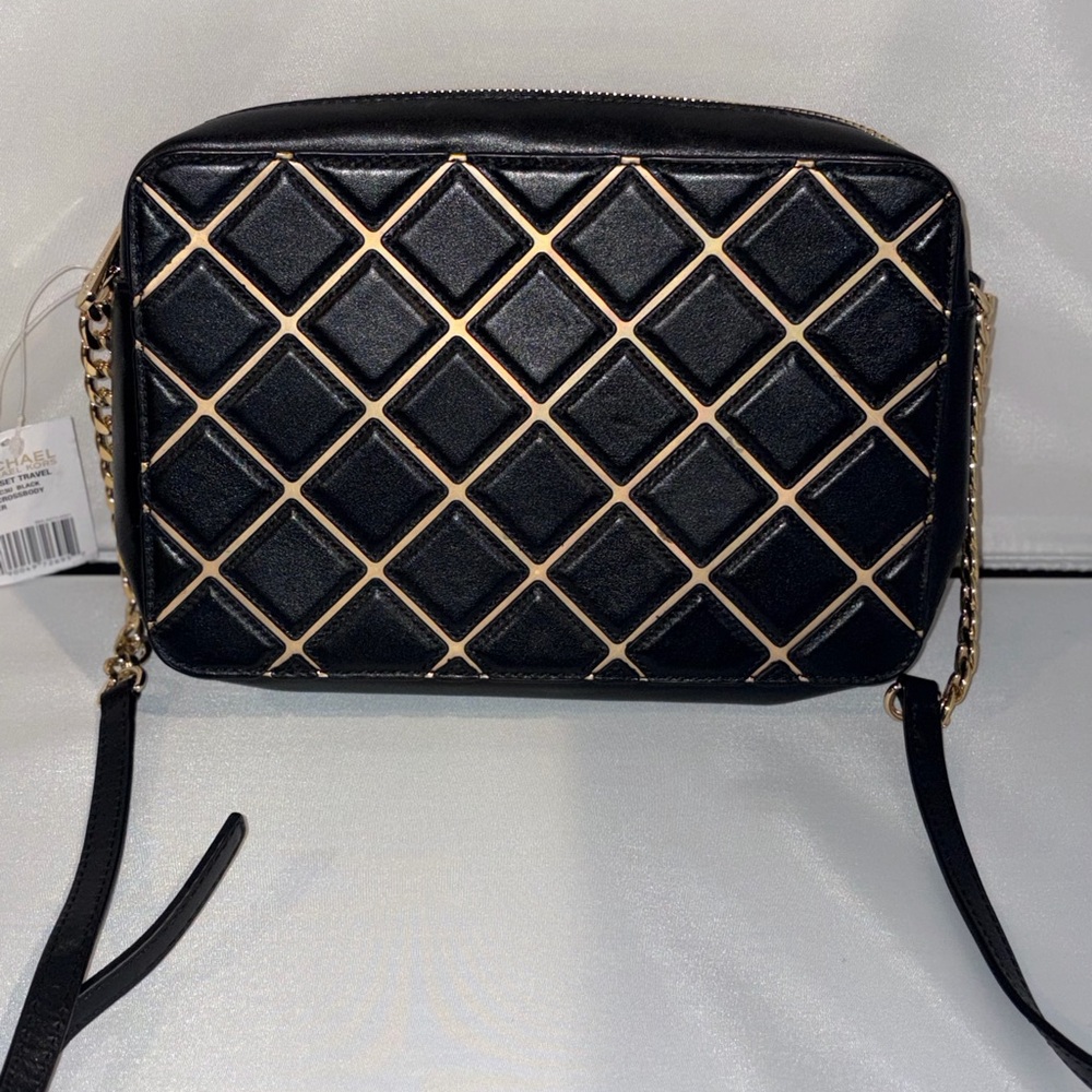 Michael Kors Jet Set Travel Black & Gold Quilted Crossbody